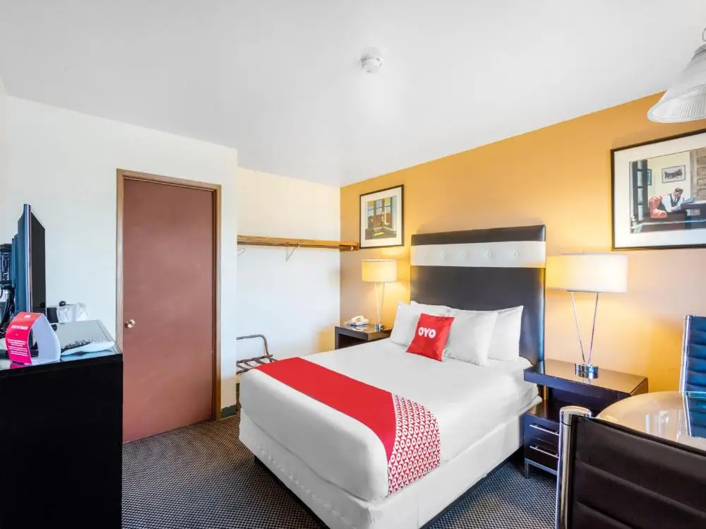 Arlington Motor Inn 10