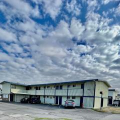 Royal A Motel